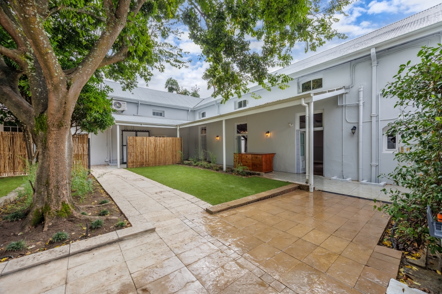 3 Bedroom Property for Sale in Hoog En Droog Western Cape